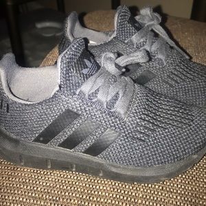 Adidas toddlers size 10